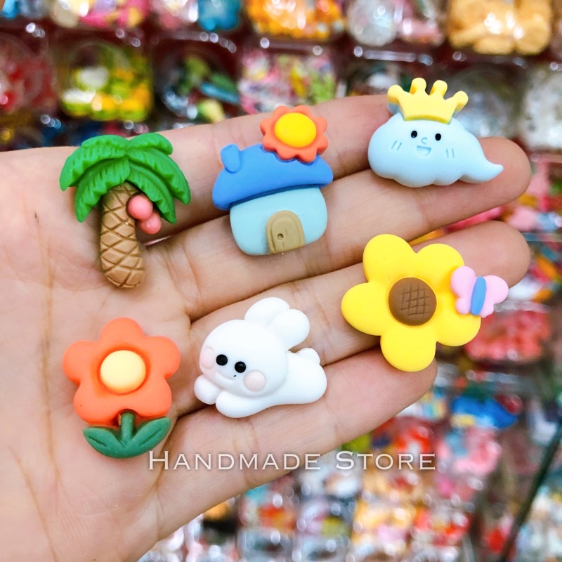 Charm nhà - cây dừa - hoa
