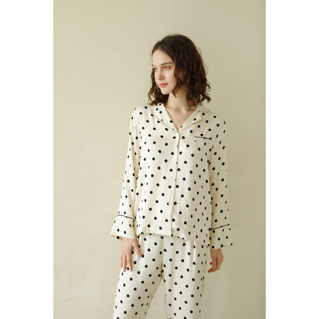 Bộ đồ pyjamas viscose cao cấp họa tiết chấm bi đen (dài tay + ngắn tay)