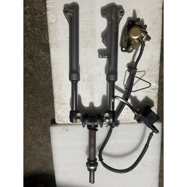 vai thụt nhà tổng phanh trước xe máy Sirius 110cm của hãng Yamaha (hàng cũ tháo xe)