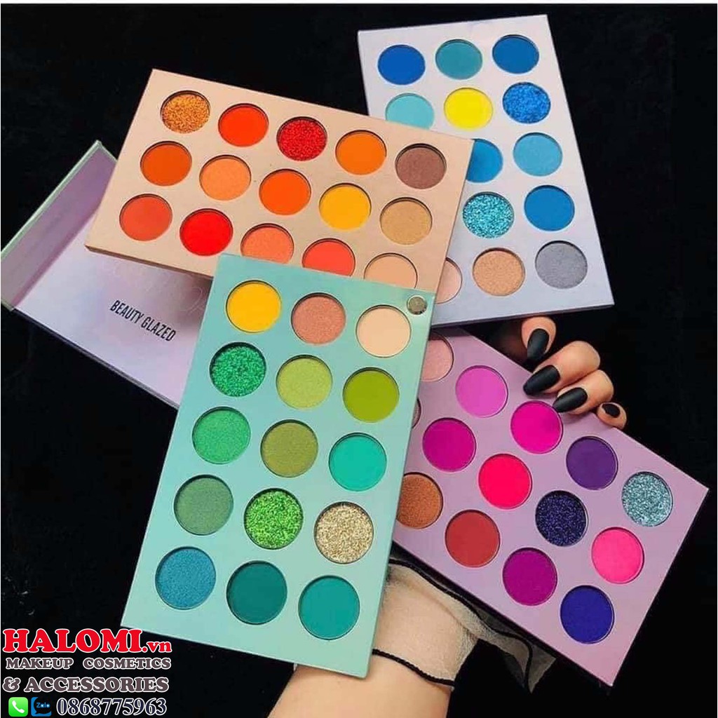 Phấn mắt Beauty Glazed 60 ô Color Board bao gồm 4 bảng nhỏ với đủ tone màu