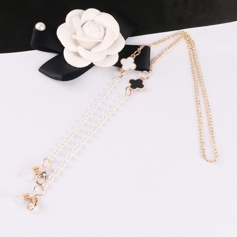 1 Dây Đeo Khẩu Trang Hình Cỏ Bốn Lá Chống Mất 72CM Thời Trang