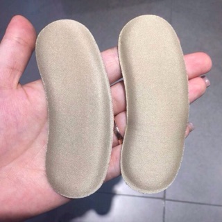 Lót giày thần thánh