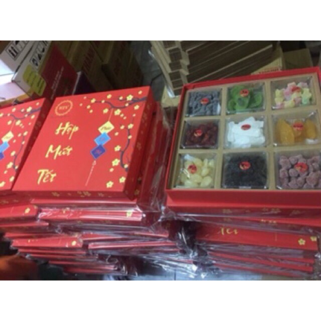Hộp mứt tết