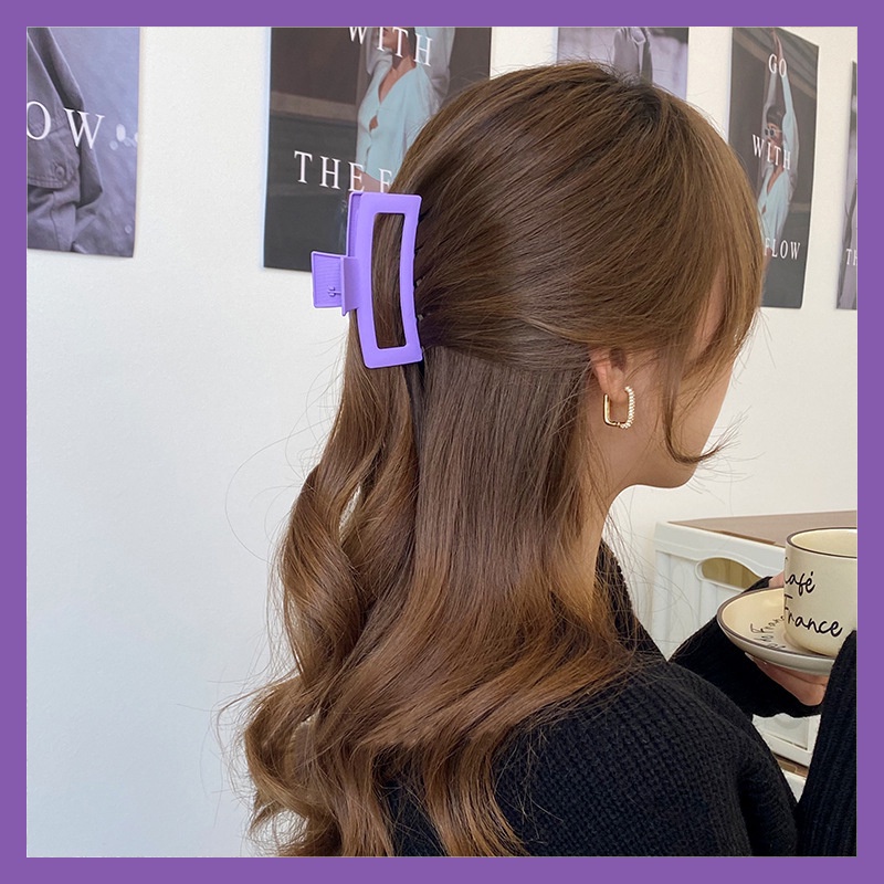 Kẹp Tóc Kim Loại Hình Cá Mập / Hoa Màu Tím / Xanh Dương Độc Đáo Thời Trang Cho Nữ