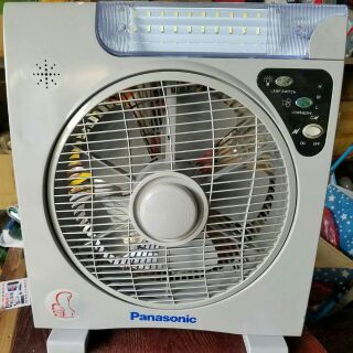 Quạt tích điện panasonic
