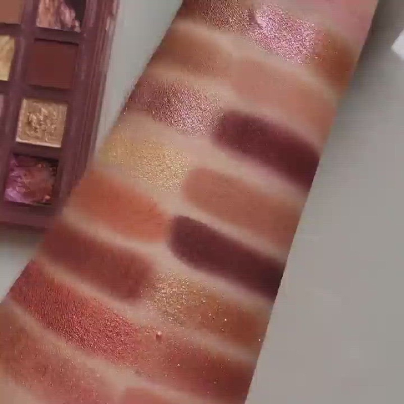 Có sẵn - Bảng phấn mắt Huda Beauty Naughty Eyeshadow Palette