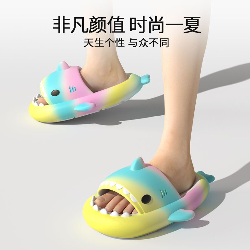 Dép Quai Ngang Họa Tiết Cá Mập Hoạt Hình Màu Cầu Vồng Thời Trang Chất Lượng Cao Phong Cách Mới Cho Nữ Sinh Ký Túc Xá
