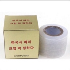 Nilon ủ trong phun xăm thẩm mỹ.