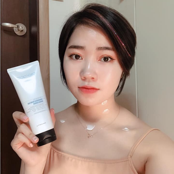 Kem dưỡng trắng body Biorace Intensive Tone up Body lotion 160ml