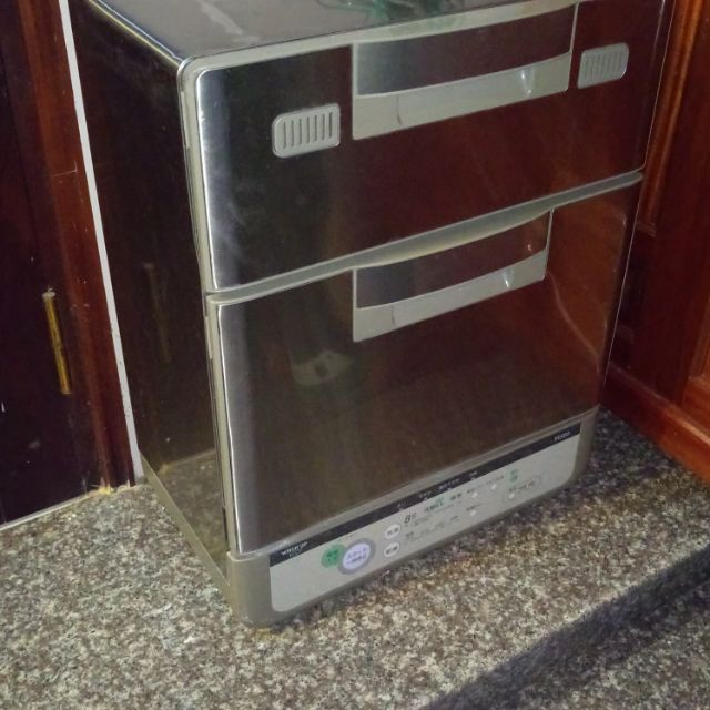 Máy rửa bát TOTO