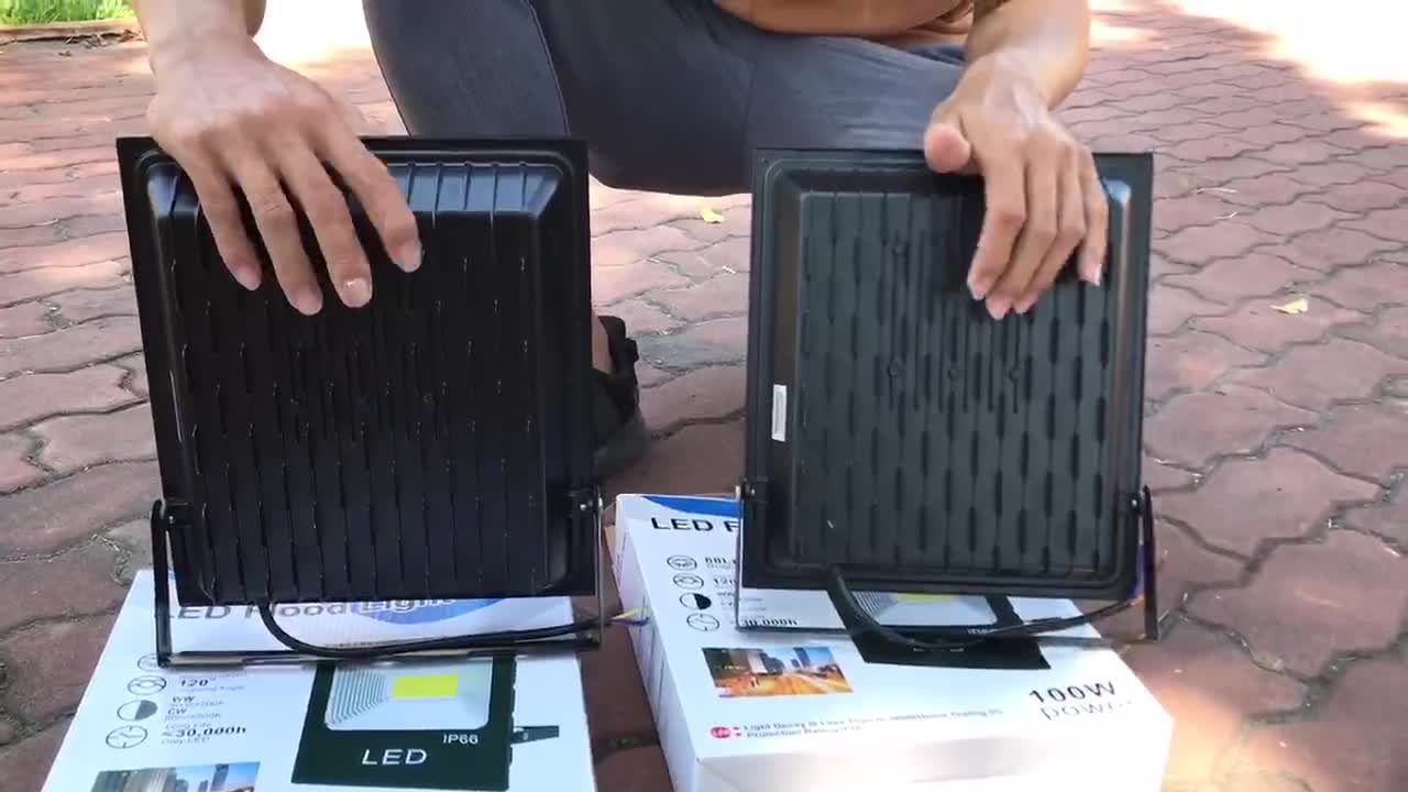 Đèn pha led 100W chuyên công trình ngoài trời chống nước IP66, vỏ nhôm đúc tản nhiệt tốt | BigBuy360 - bigbuy360.vn