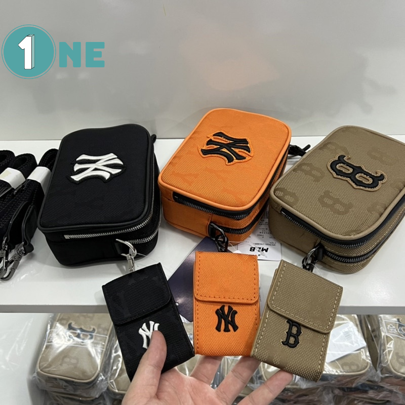 ( Chuẩn Hãng ) Túi Đeo Chéo MLB NY Monogram Nylon Jacquard Crossbody Bag Boston Red Sox Brown Size 18 Full Tag Mac