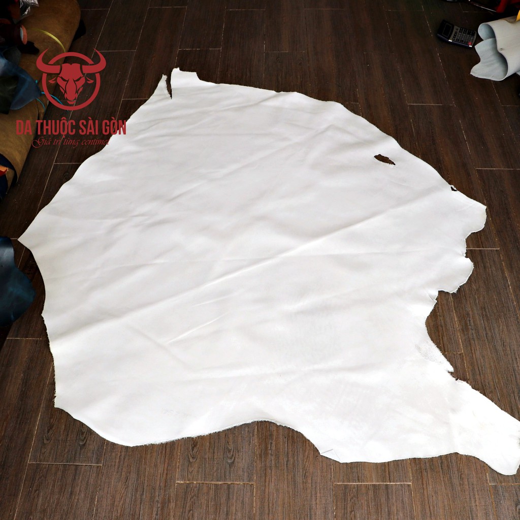 Da Bò Mộc Vụn Màu Trắng Để Nhuộm Màu Kích Thước Từ 5 Đến 12 Pia một Tấm - Da Thuộc Sài Gòn Địa Chỉ Mua Da Bò Lẻ