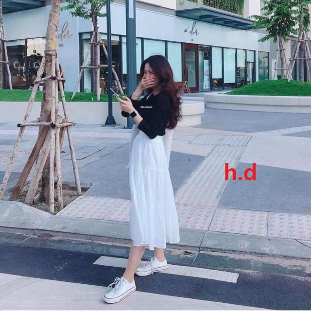 Sét áo chữ mo tay dài+ chân váy ba tầng trắng HĐ12
