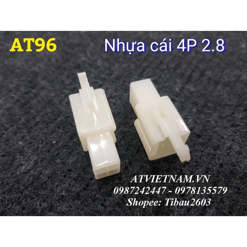 Nhựa đầu CÁI 4 lỗ 4P 2.8 - AT96