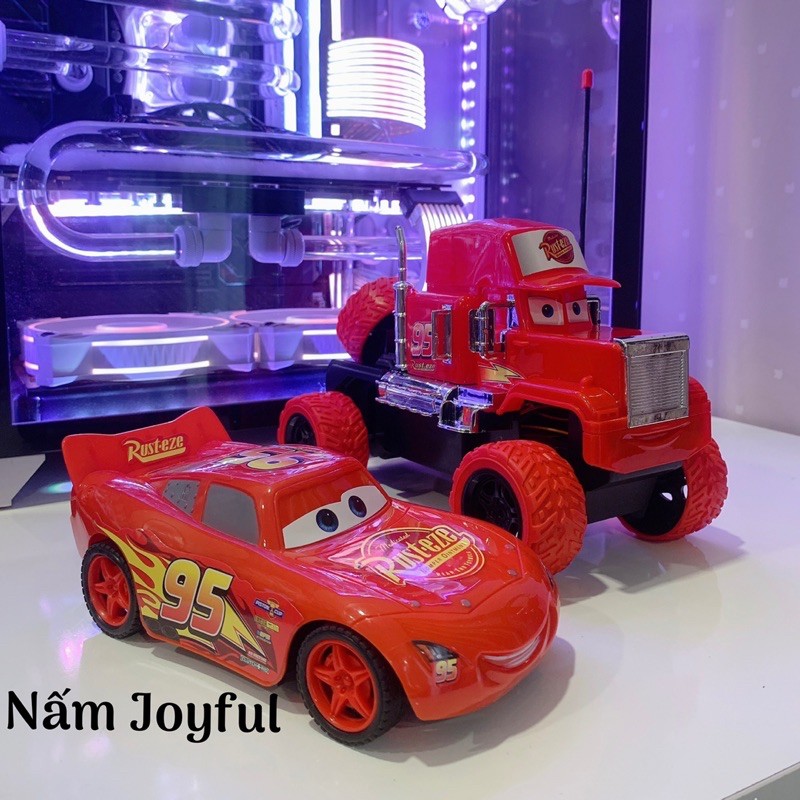 Ô tô điều khiển từ xa Lightning Mcqueen trong phim Cars