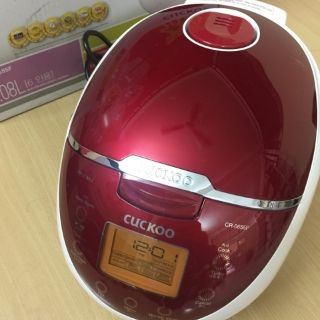 [HÀNG CHÍNH HÃNG] NỒI CƠM ĐIỆN CUCKOO CR0655F