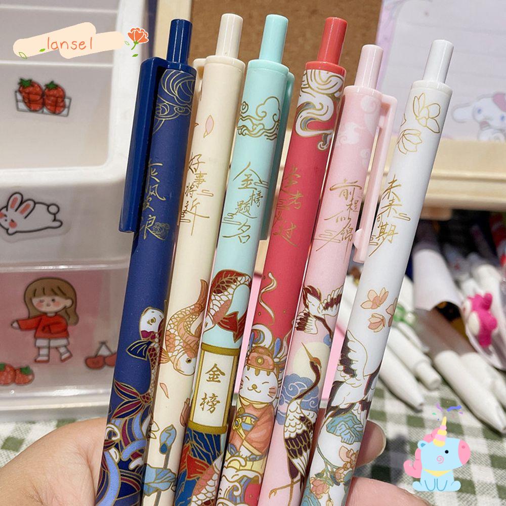 Bút Bi Hình Phi Hành Gia Màu Đào Xinh Xắn