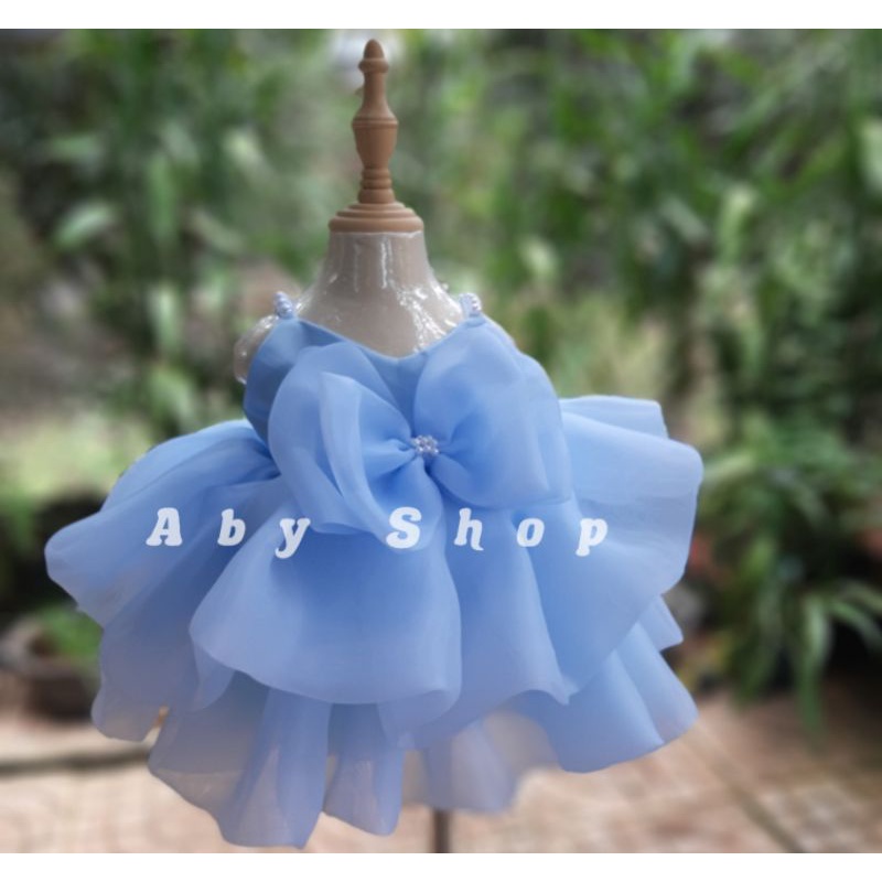 Váy công chúa thiết kế kèm nơ cài tóc