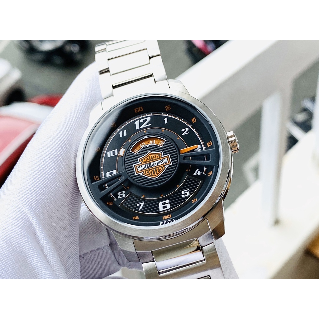Đồng hồ nam BULOVA HARLEY-DAVIDSON MEN'S WATCH thiết kế thanh lịch.