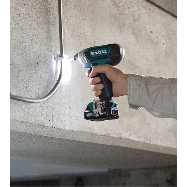 [Hàng chính hãng] Máy vặn vít dùng pin Makita TD110DSYE 12Vmax (Kèm sạc nhanh + 2pin 1.5Ah)