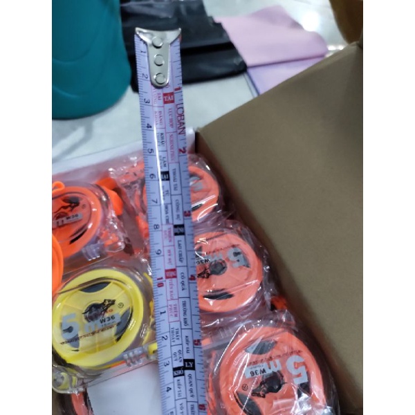 thướt Magnet trong suốt cao cấp có lỗ ban