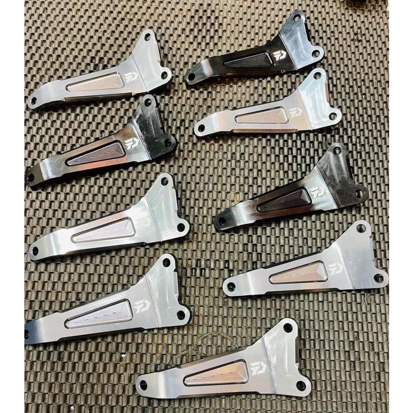 Pát/ Bas treo pô zin xe Winner X  nhôm CNC.