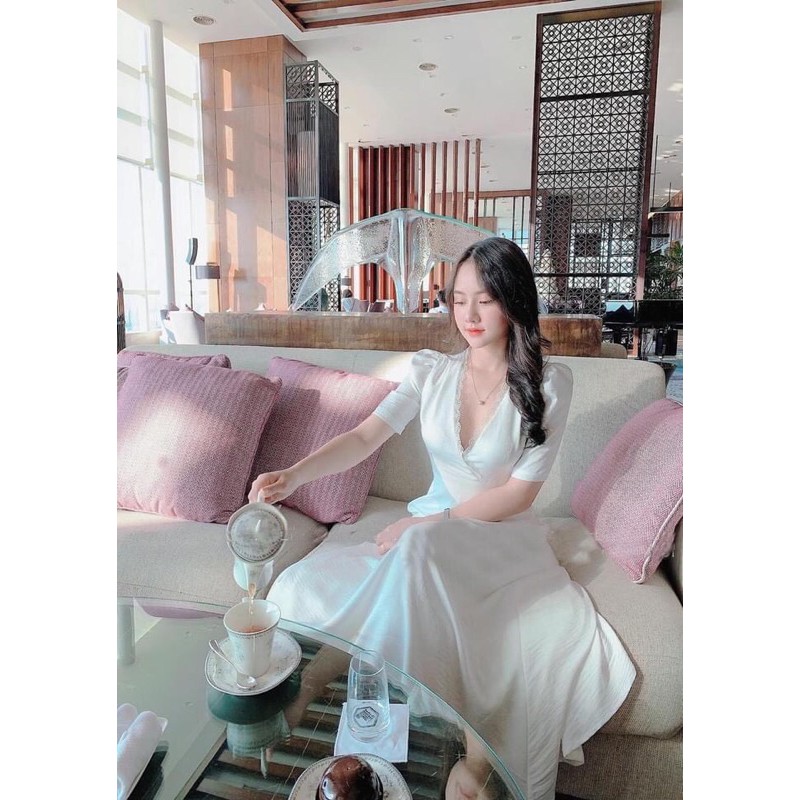 VÁY TRẮNG CỔ V PHỐI REN CHO NỮ