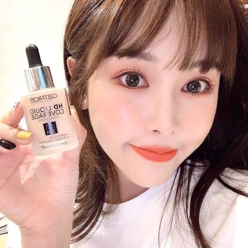 Kem nền kiềm dầu Catrice HD 24H Liquid Coverage Foundation che phủ
