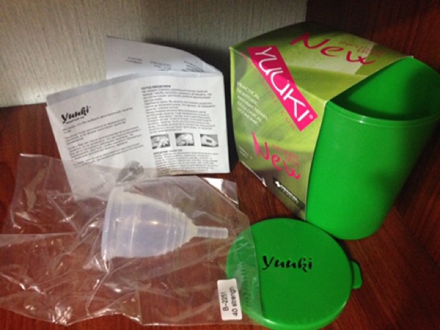 Cốc nguyệt san Yuuki của Séc chính hãng (Kèm cốc tiệt trùng, tặng gel rửa cốc)