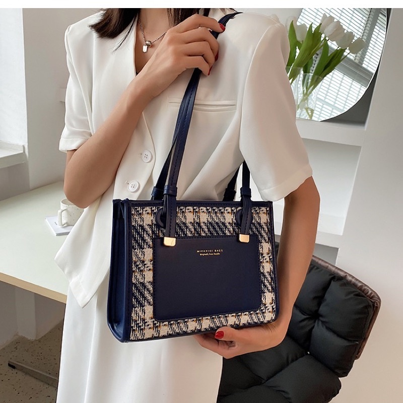 TÚI XÁCH TAY TÚI DẠ