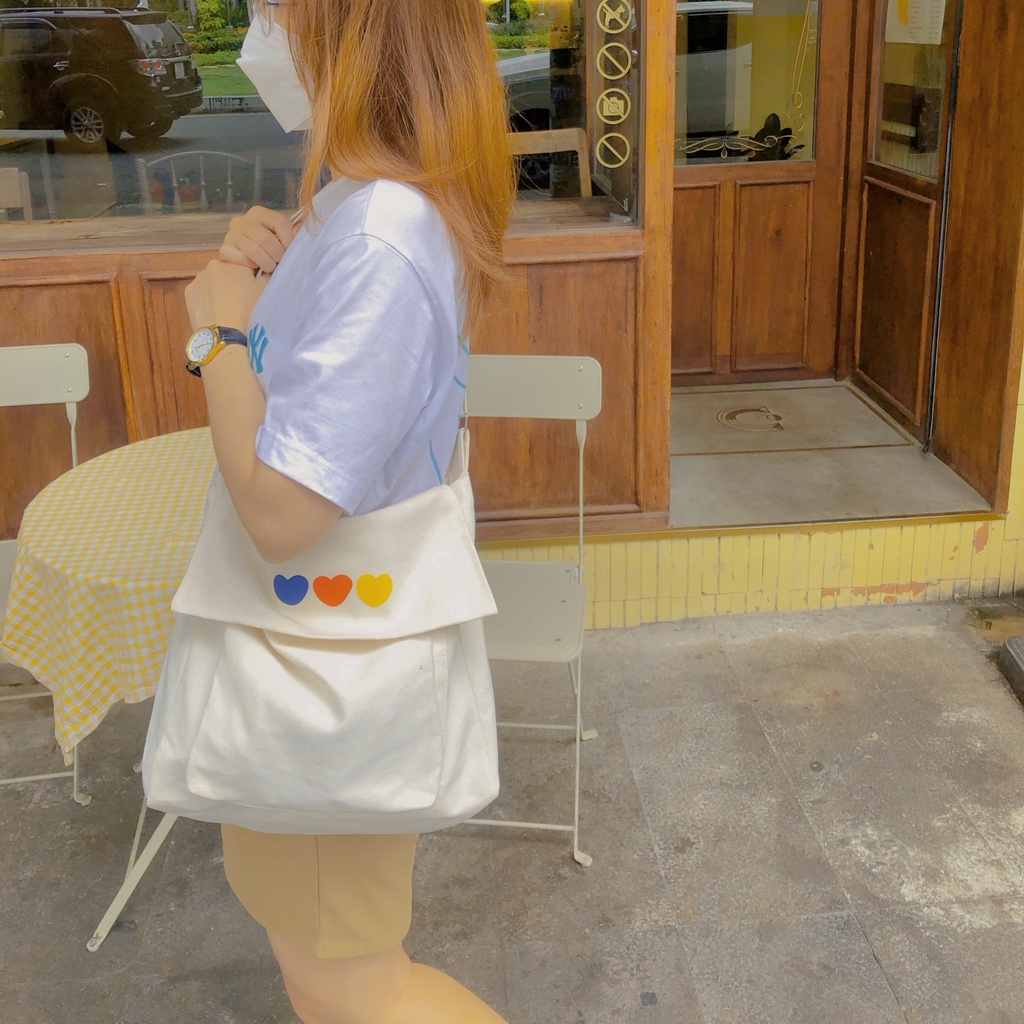 Túi vải đeo chéo vải canvas mộc màu kem Tadi house korea style