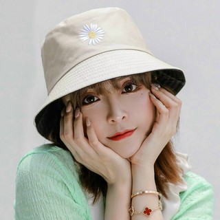 Nón bucket hoa cúc thêu xinh xắn