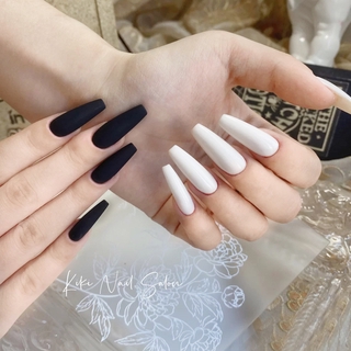 Set 24 Móng Tay Giả Màu Trắng Đen Nhám Xinh Xắn Dùng Trang Trí Móng Nghệ Thuật
