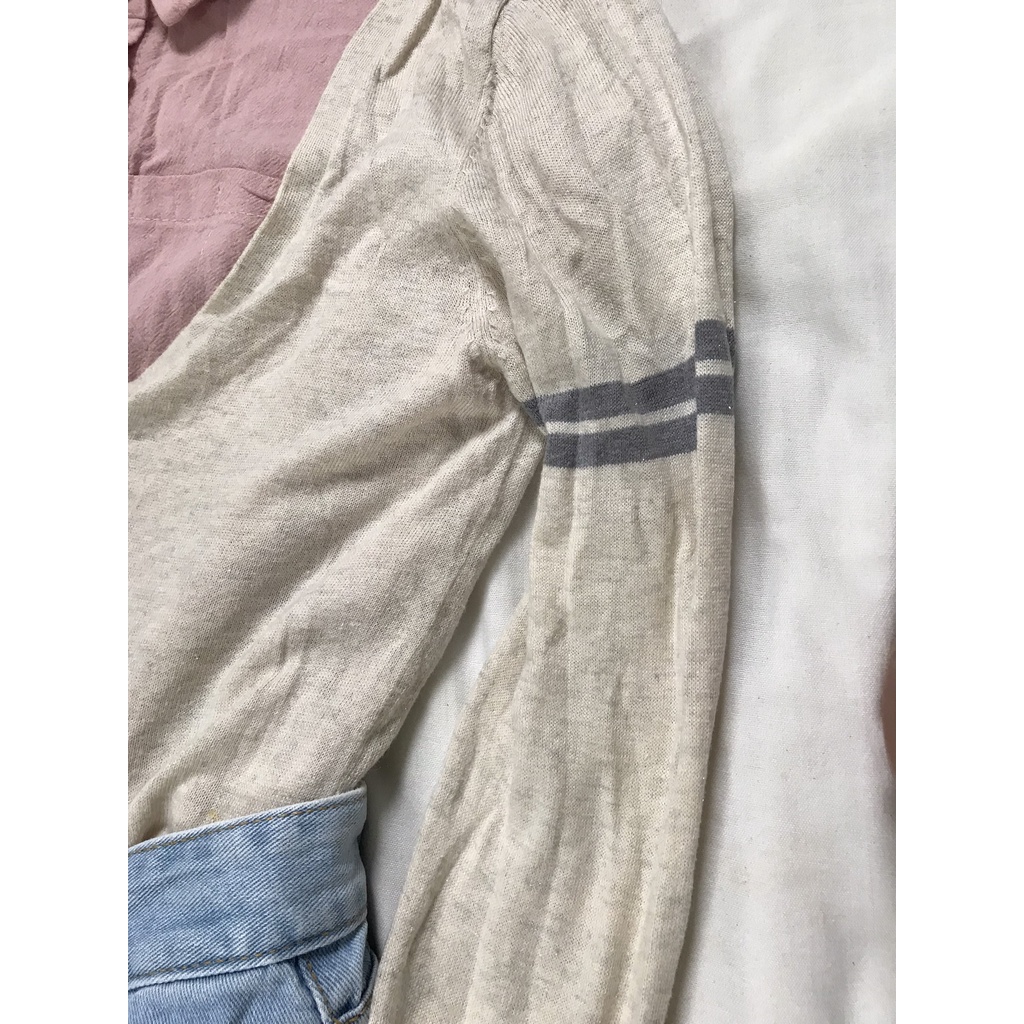 Cardigan si Nhật tuyển