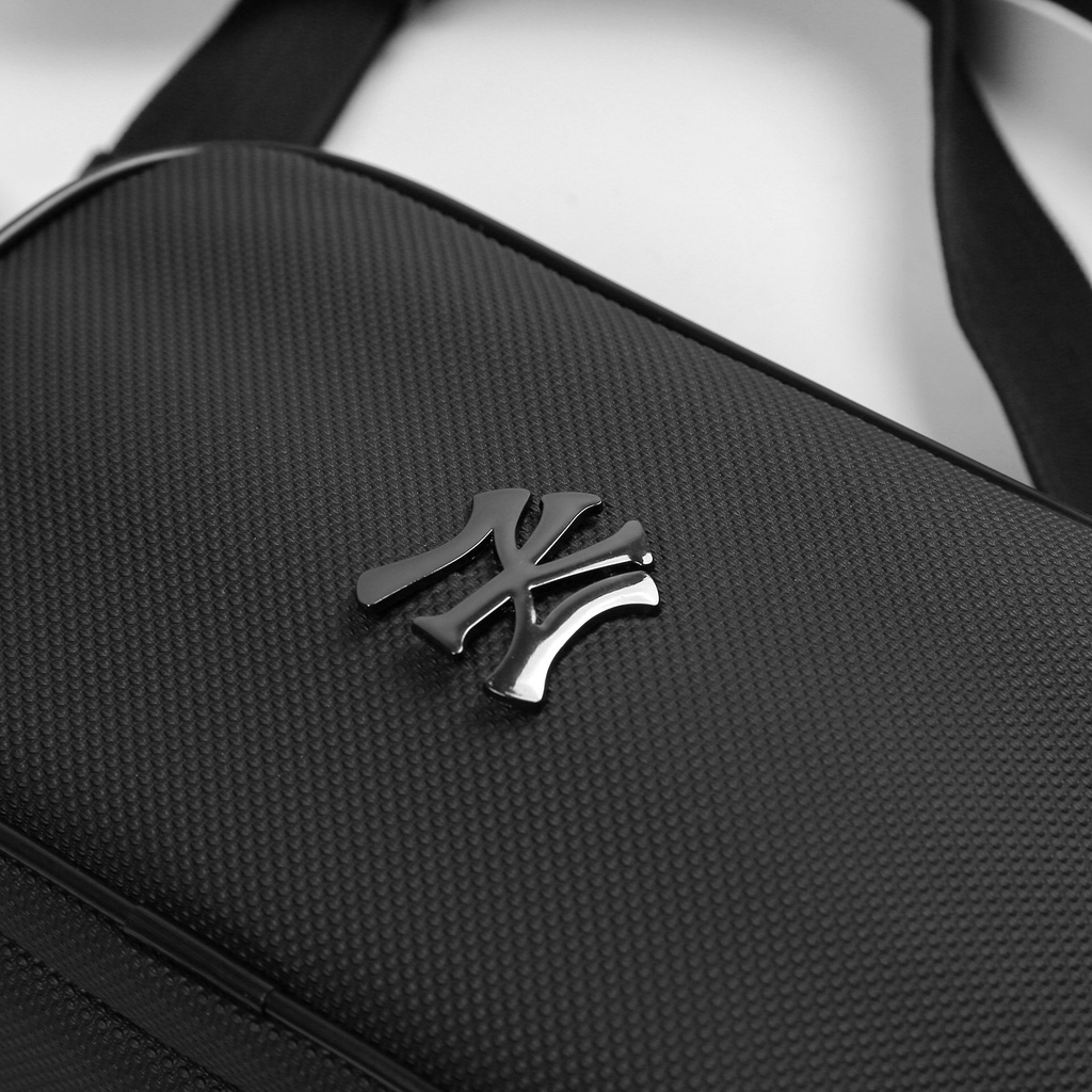 Túi đeo chéo nam, nữ unisex NY logo kim loại