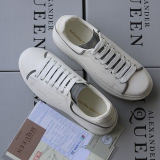 Giày sneaker mc-queen full tag mác, nguyên hộp, màu trắng phản quang.