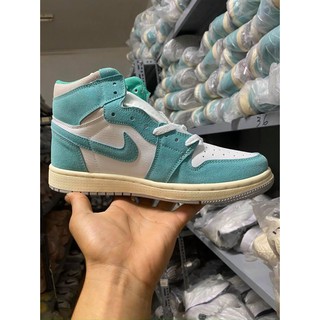 Giày thể thao Jordan cao cổ
