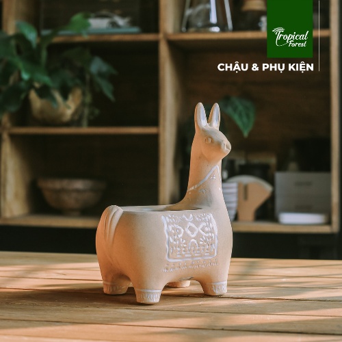 Chậu gốm trồng cây hình nai vàng cách điệu TROPICAL FOREST