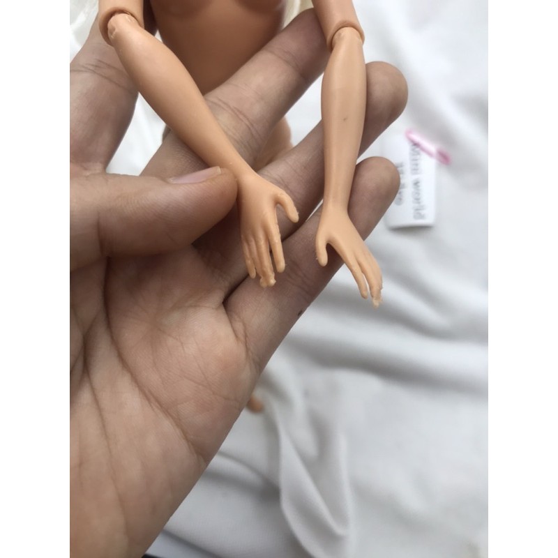 Búp bê Barbie chính hãng. Barbie khớp. Mã Barbie62