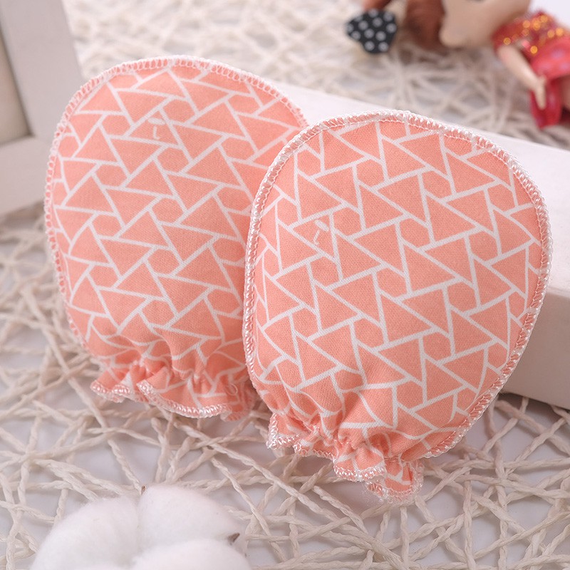 Găng tay cotton bảo vệ bé sơ sinh chống trầy da do bé tự cào
