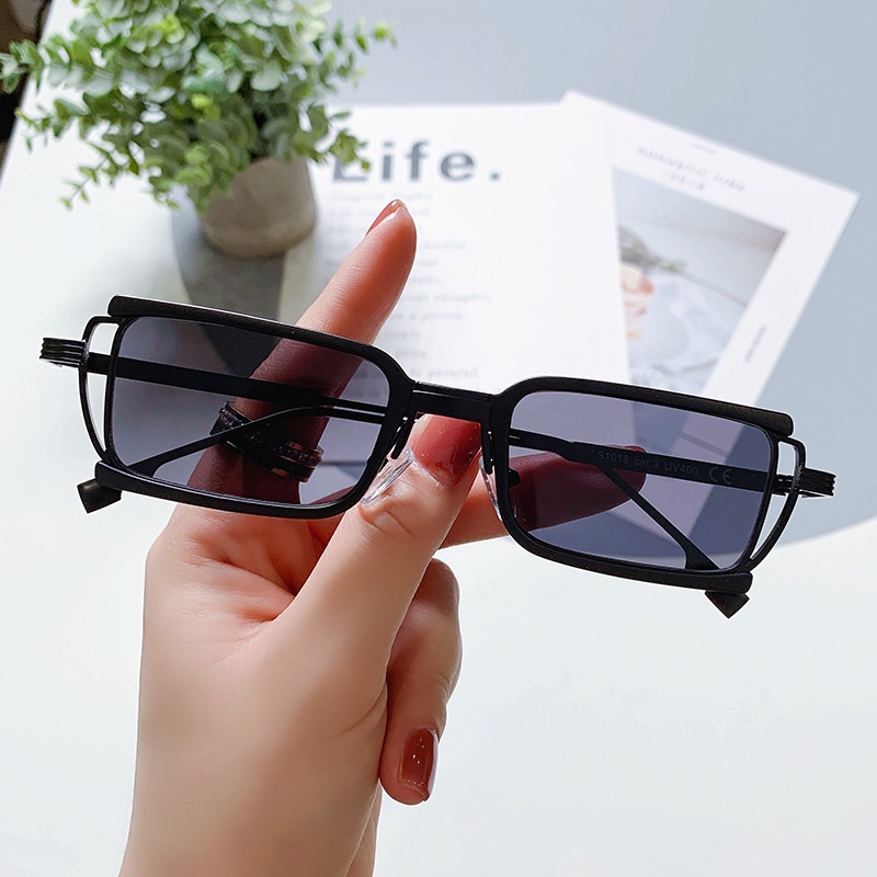 Kính Mát Thời Trang Cho Nam Nữ Tiktok 2022