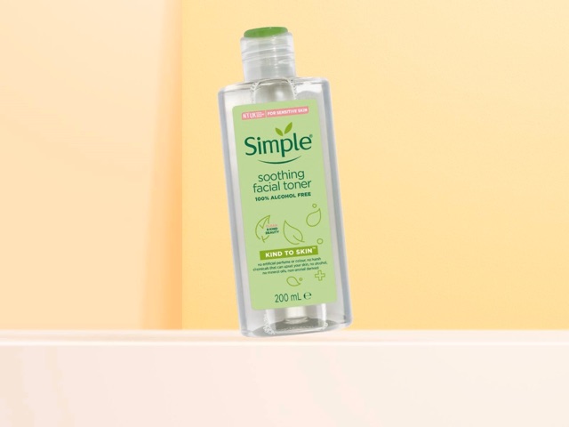 Nước hoa hồng Simple toner mẫu mới