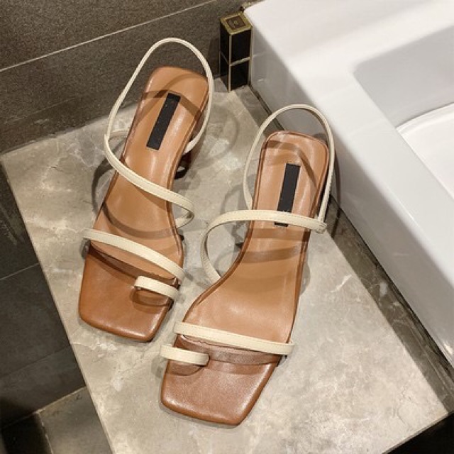 Giày sandal xỏ ngón gót vuông 5 phân 2 màu (HÀNG CÓ SẴN)