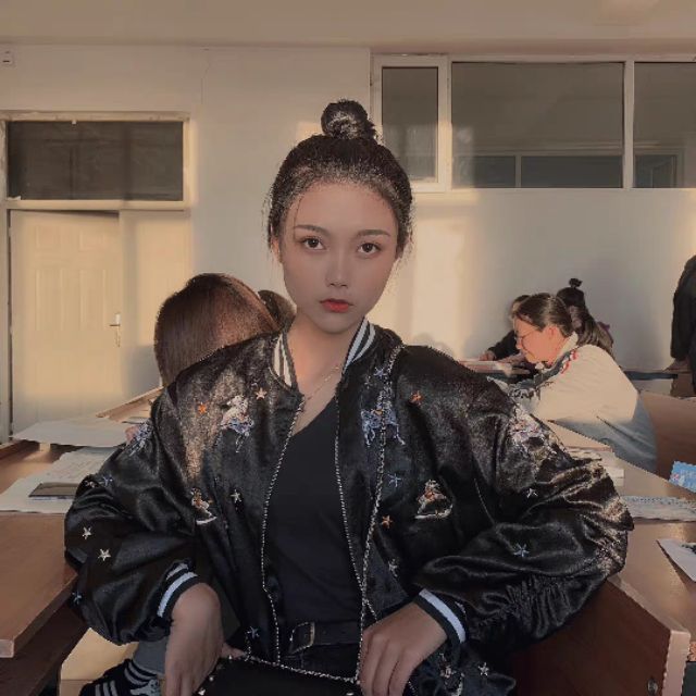 [HÌNH THẬT] Áo khoác nữ form rộng nhún tay dễ thương cá tính - Áo khoác bomber nữ | BigBuy360 - bigbuy360.vn