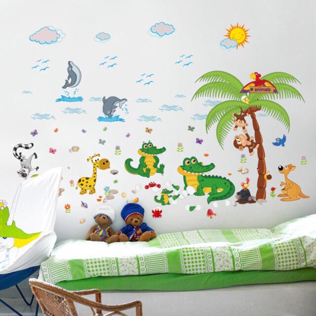 Decal dán tường Thú cá sấu kết hợp Happy travel
