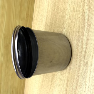ca thép có nắp đậy size lớn 13cm