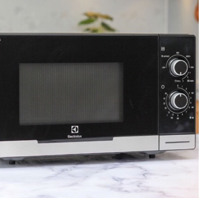 Đĩa lò vi sóng ELECTROLUX 23 lít EMM2318X