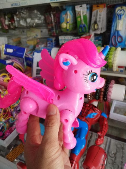 Ngựa pony, lợn chạy pin phát nhạc tặng kèm 2 pin AA !!!