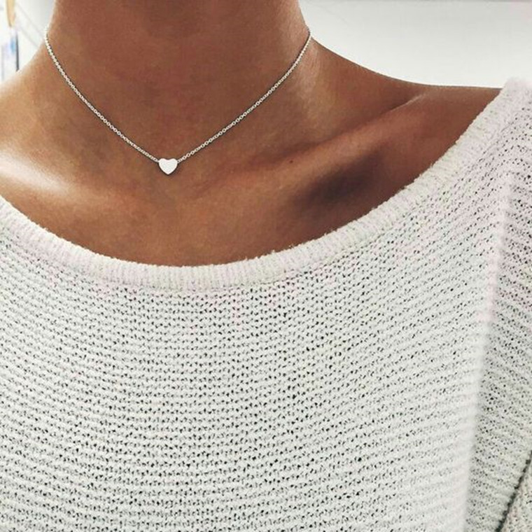 Peach Heart Clavicle Necklace